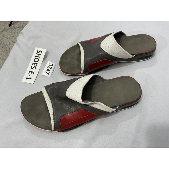 Men’s Nike Air Size 13 M Gray Red Slip On Slides main image 4